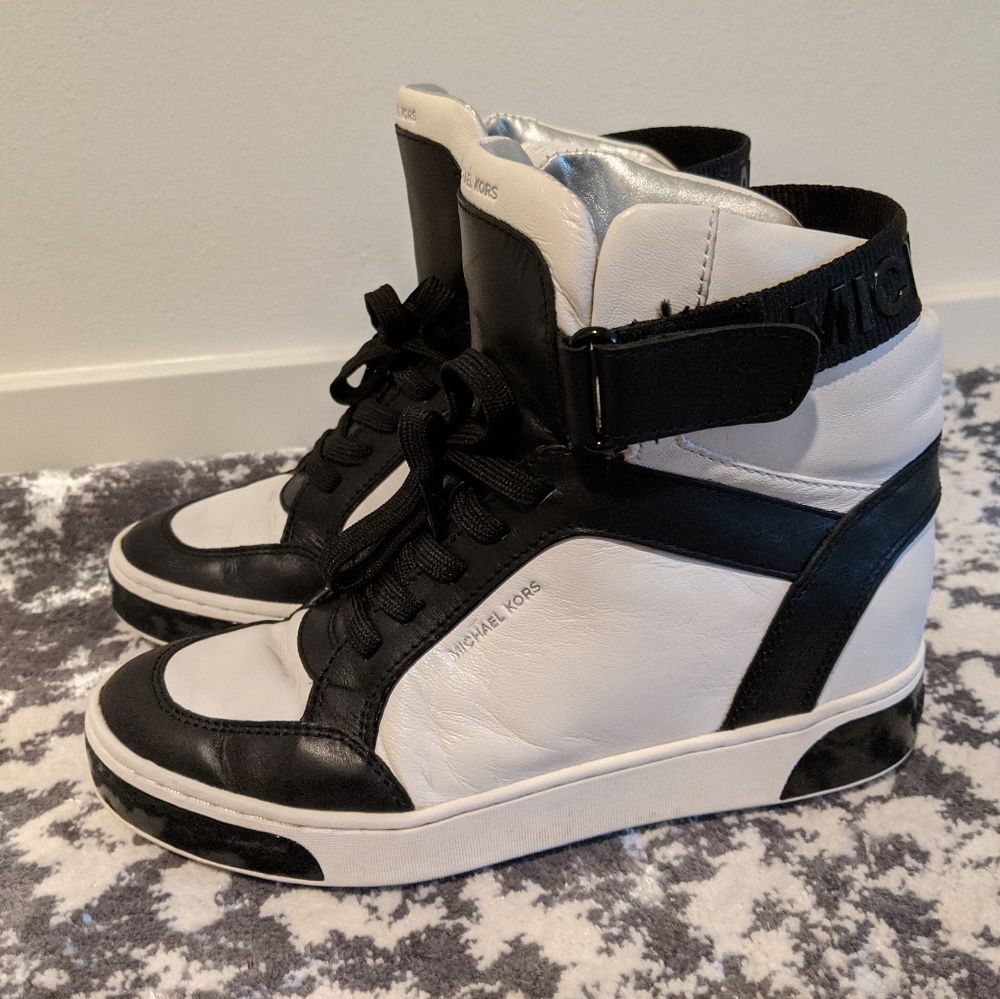 Michael Kors High Top Pia Fashion Sneakers